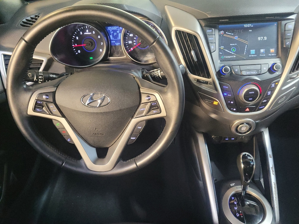 2017 Hyundai Veloster Value Edition - Photo 17