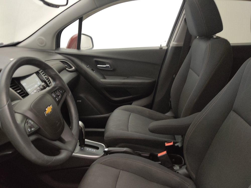 2017 Chevrolet Trax LT - Photo 13