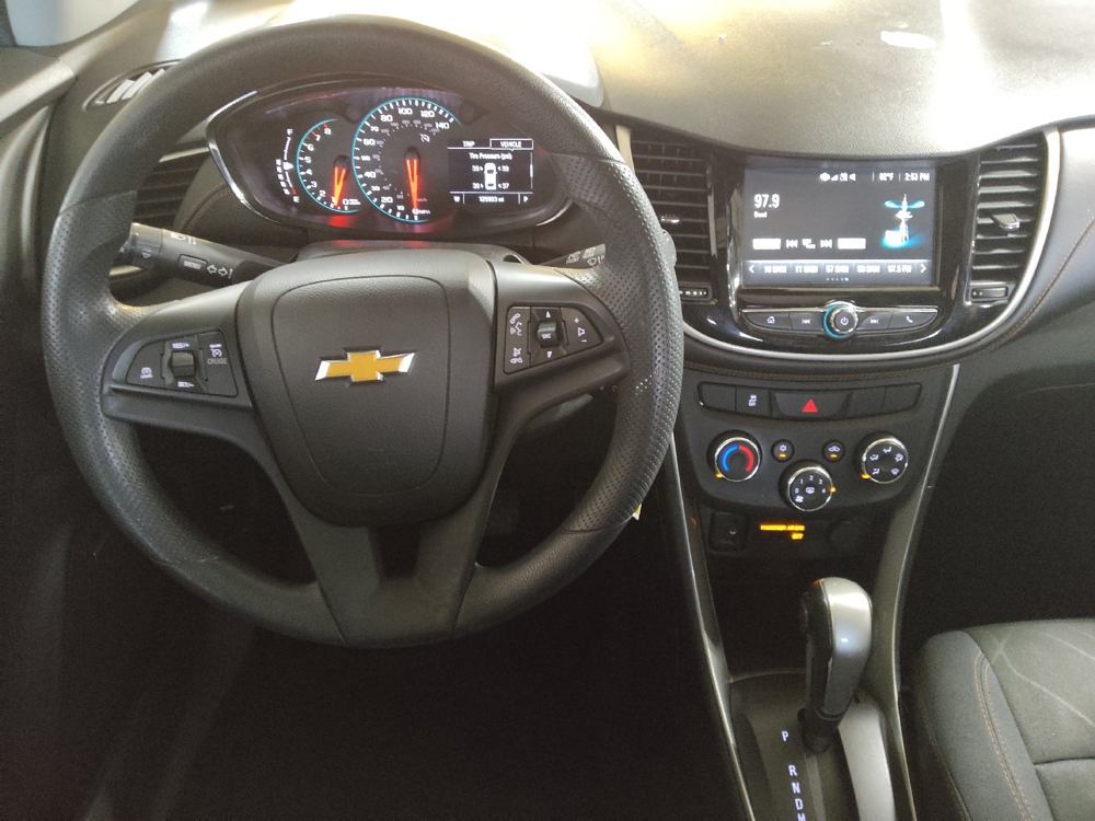 2017 Chevrolet Trax LT - Photo 17