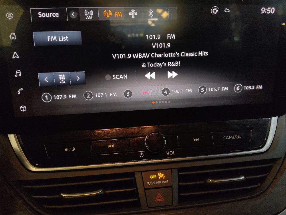 2023 Nissan Altima SV - Photo 19