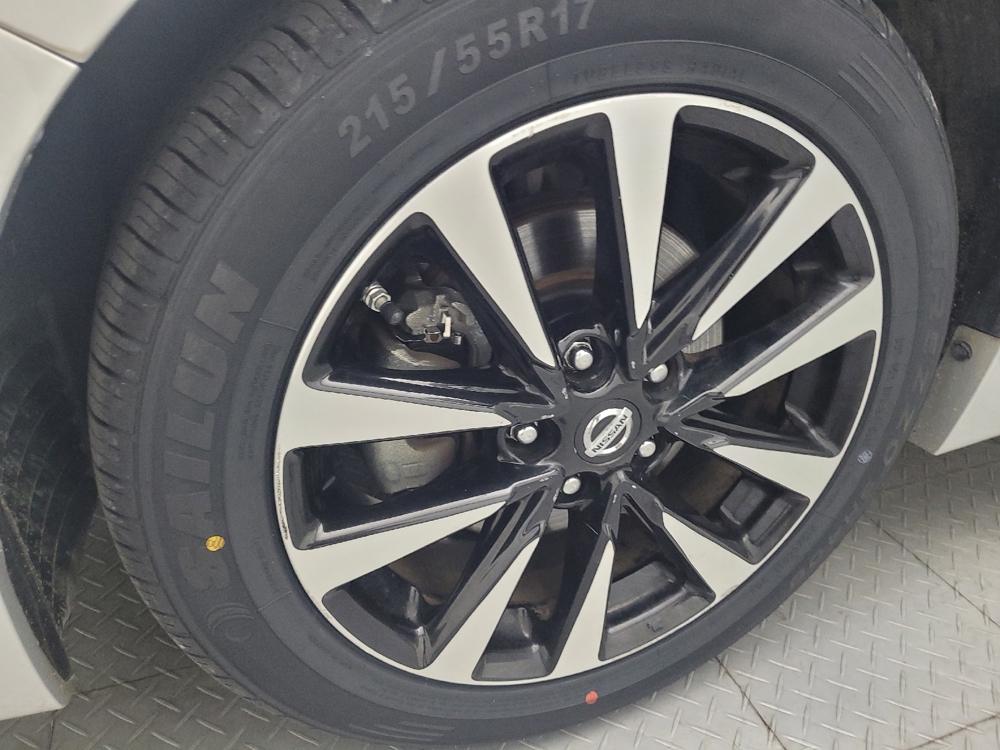 2018 Nissan Altima SV - Photo 24