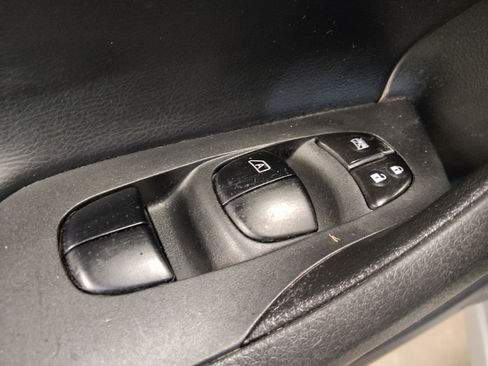 2018 Nissan Altima SV - Photo 21