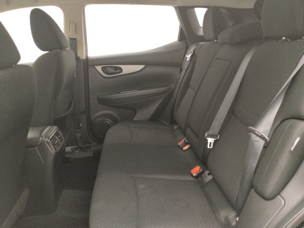 2020 Nissan Rogue Sport S - Photo 16