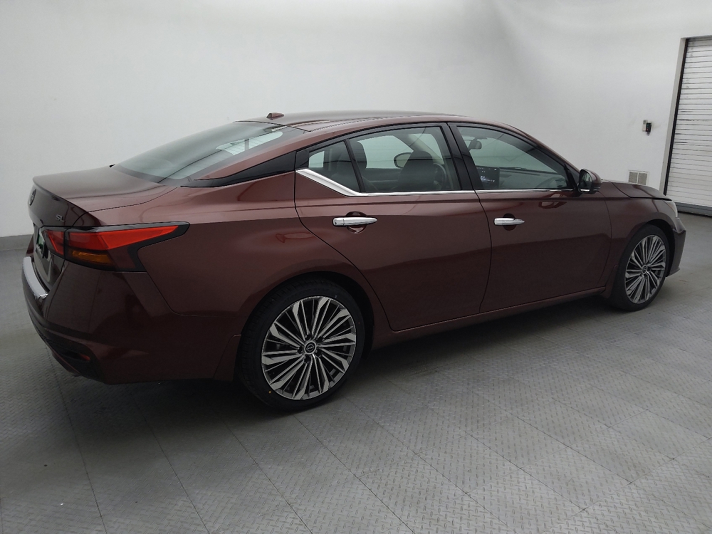 2023 Nissan Altima SL - Photo 8