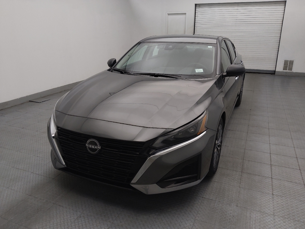 2025 Nissan Altima SV - Photo 12