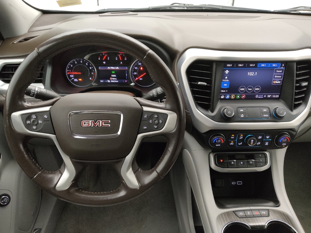 2021 GMC Acadia SLT - Photo 17