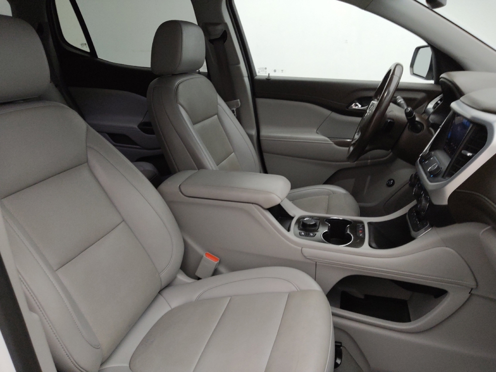 2021 GMC Acadia SLT - Photo 16