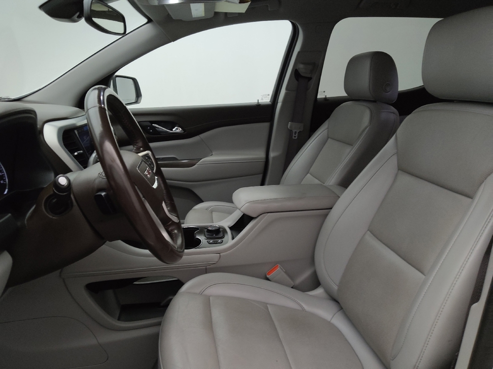 2021 GMC Acadia SLT - Photo 13