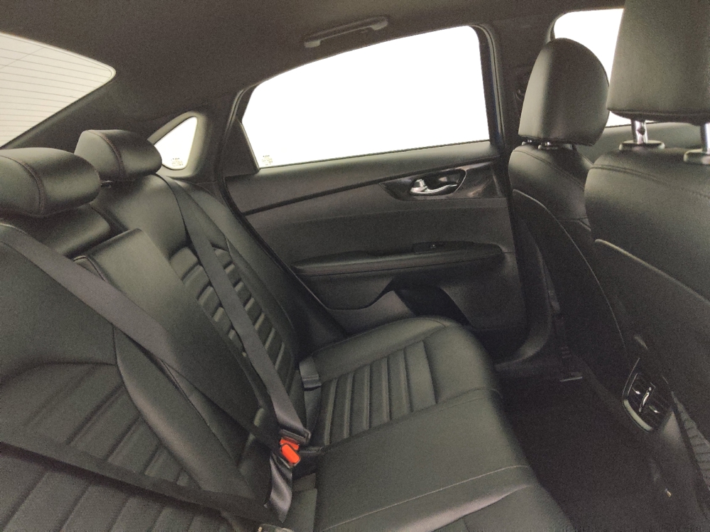 2024 Kia Forte GT - Photo 15