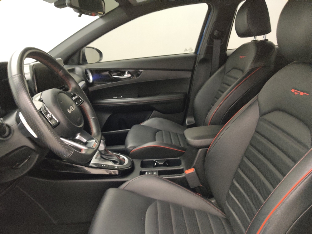 2024 Kia Forte GT - Photo 13