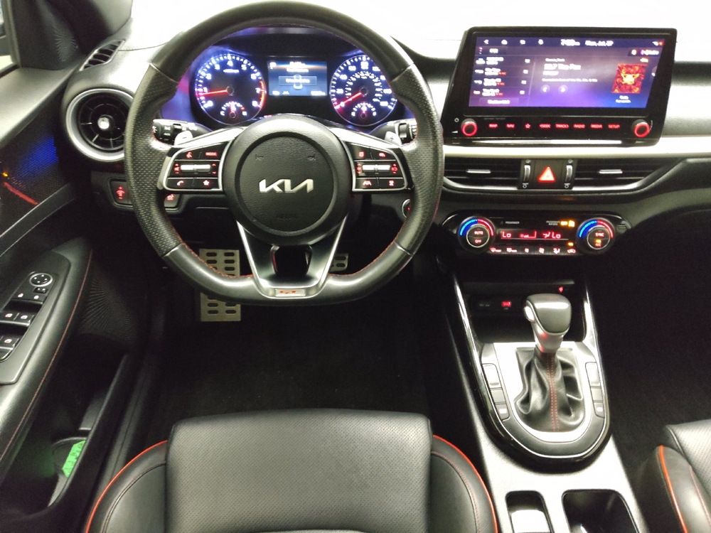 2024 Kia Forte GT - Photo 17