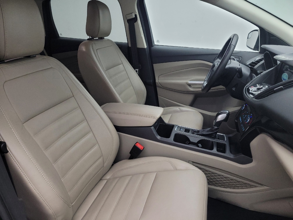 2019 Ford Escape Titanium - Photo 16
