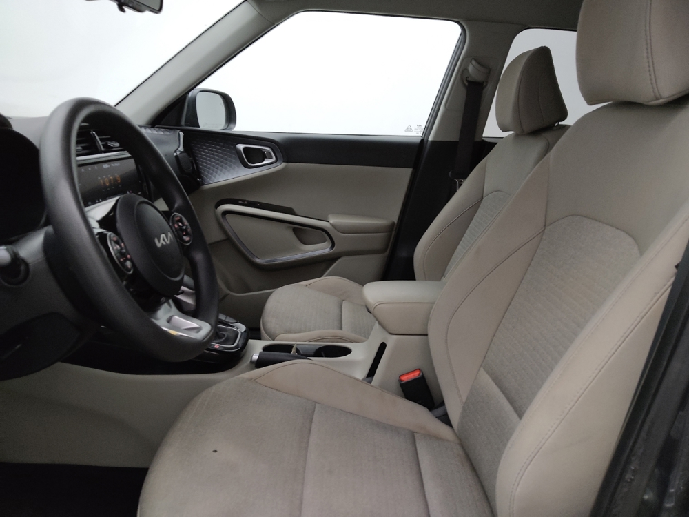 2022 Kia Soul S - Photo 13