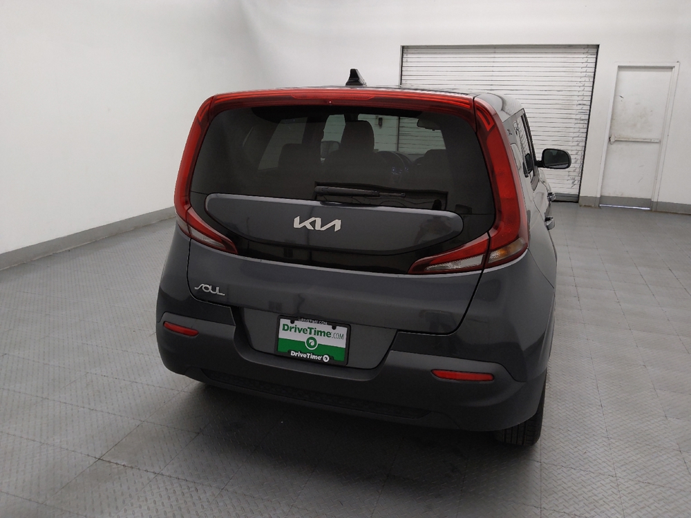 2022 Kia Soul S - Photo 6