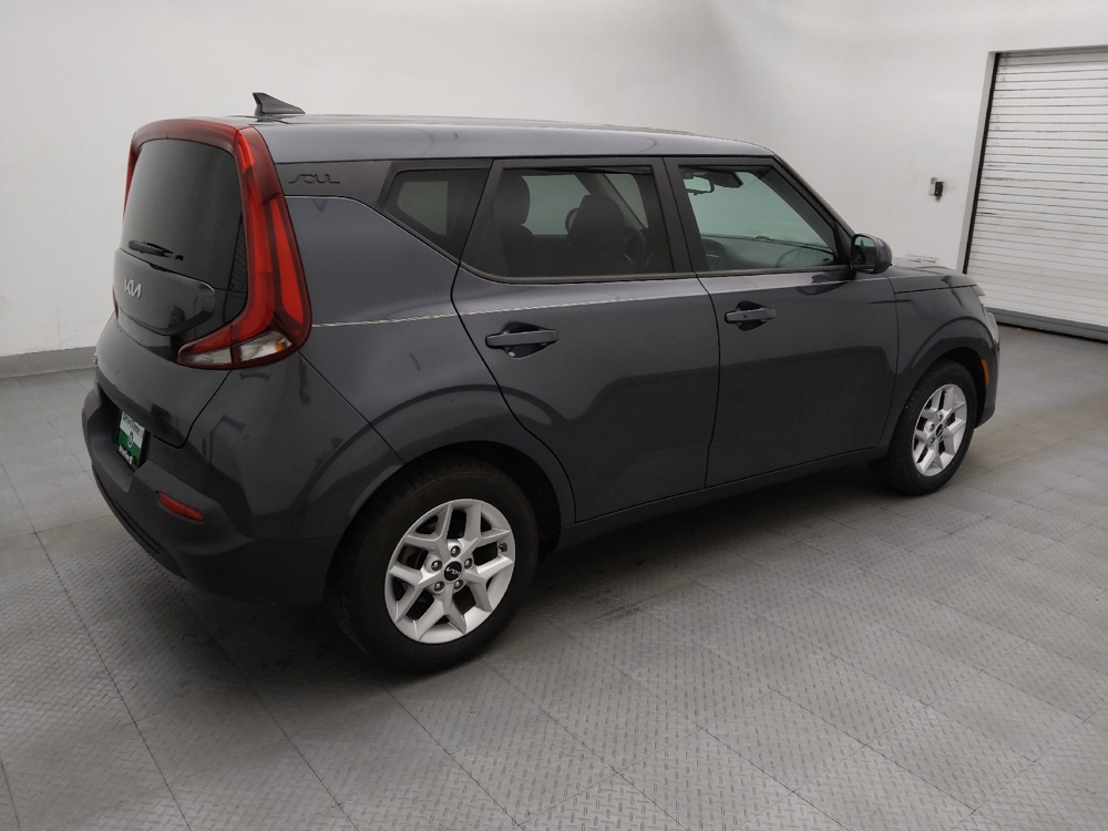 2022 Kia Soul S - Photo 8