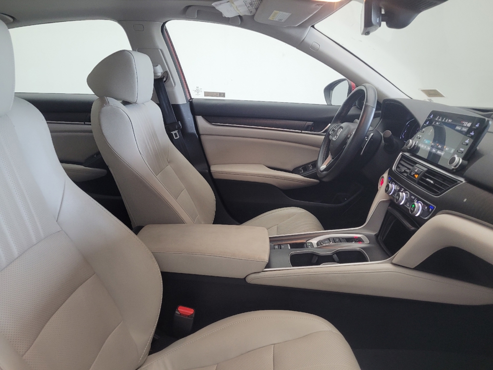 2018 Honda Accord Touring - Photo 16