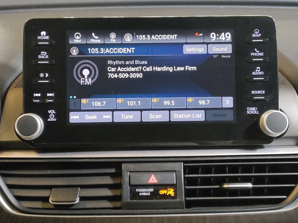 2018 Honda Accord Touring - Photo 19