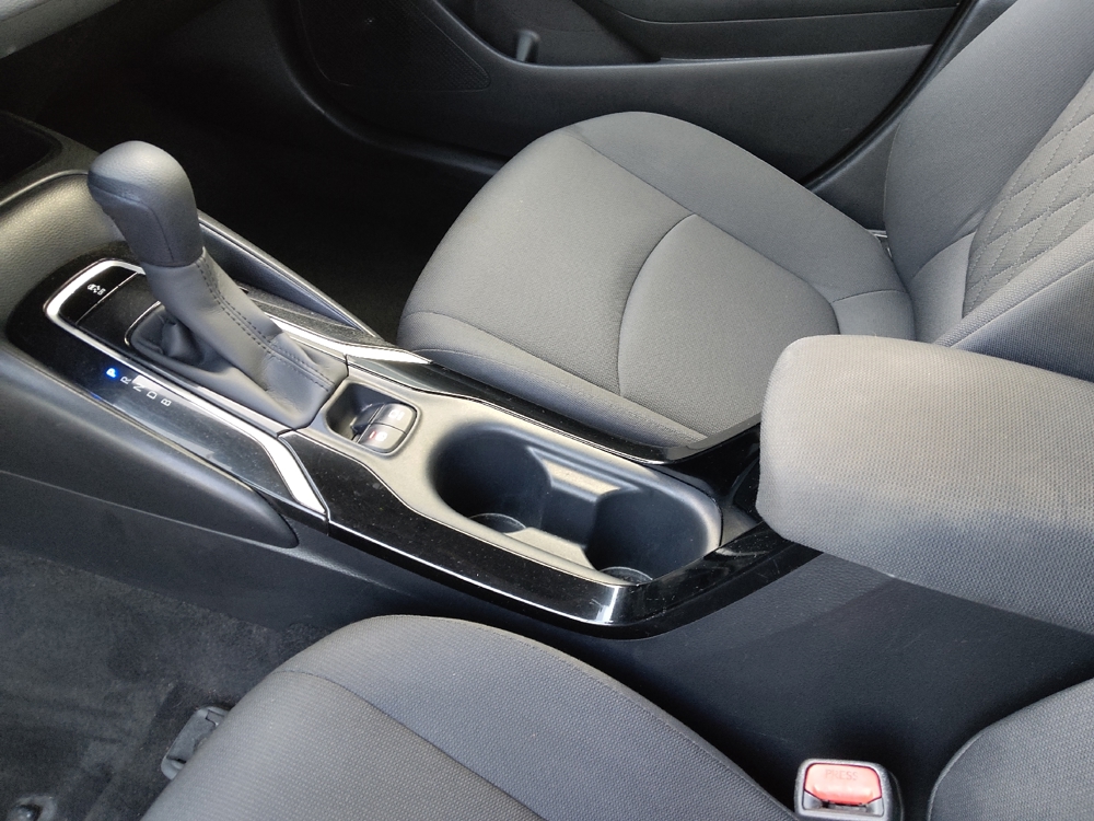 2022 Toyota Corolla LE - Photo 20