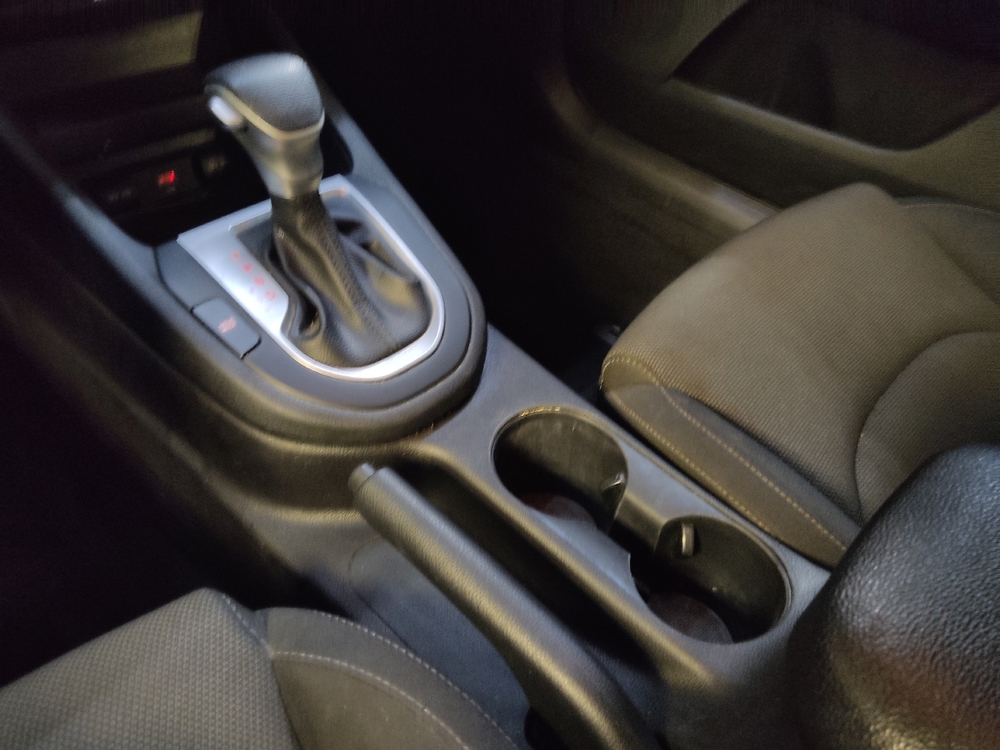 2023 Kia Forte LXS - Photo 20