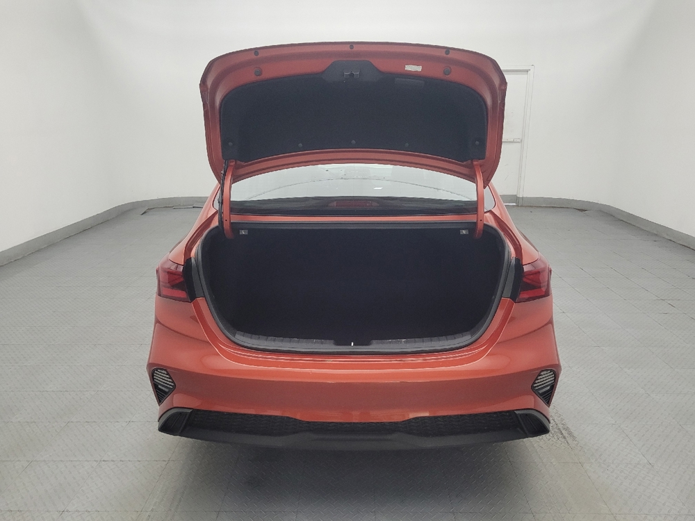 2023 Kia Forte LXS - Photo 22