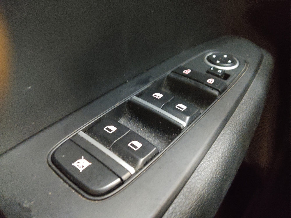 2023 Kia Forte LXS - Photo 21