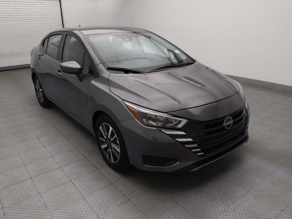 2025 Nissan Versa Sedan SV - Photo 10