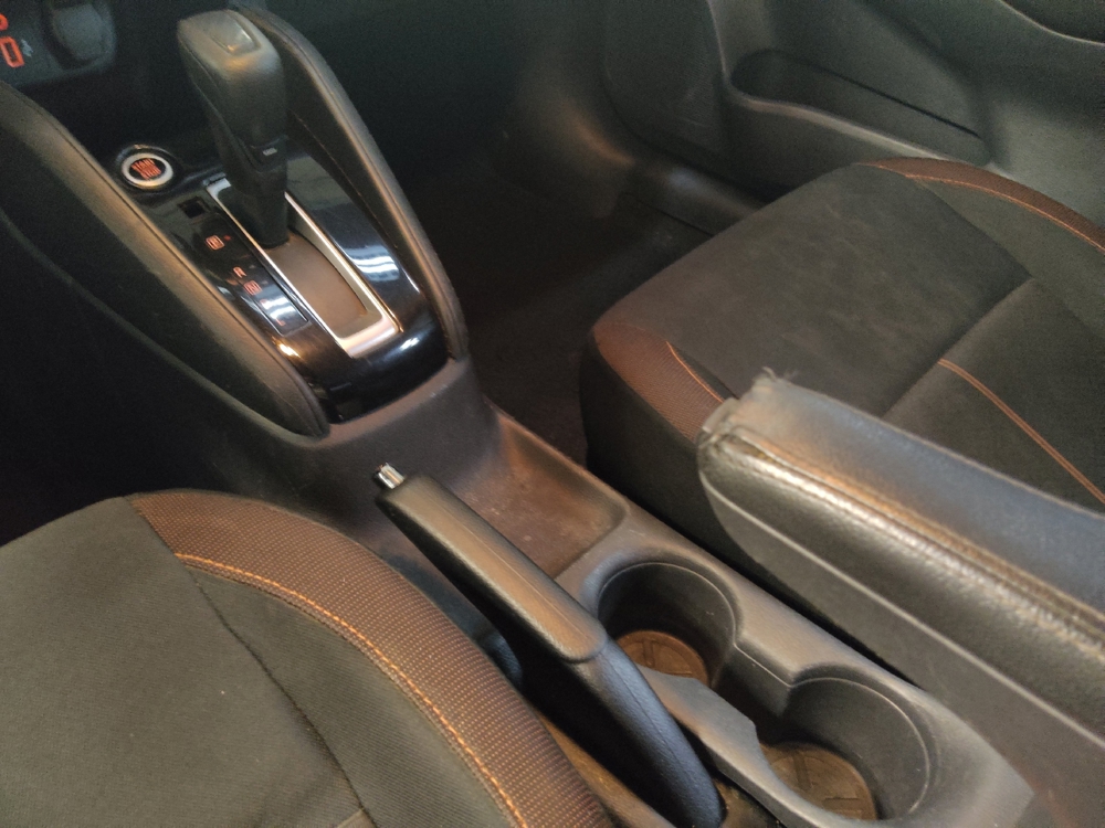 2022 Nissan Versa Sedan SR - Photo 20