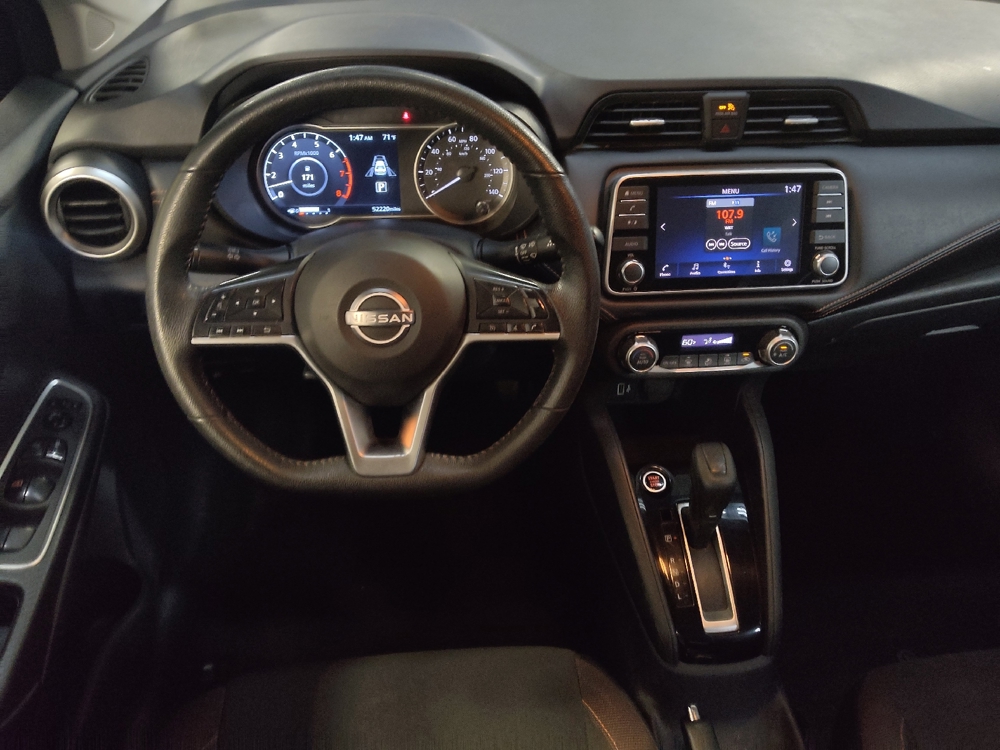 2022 Nissan Versa Sedan SR - Photo 17