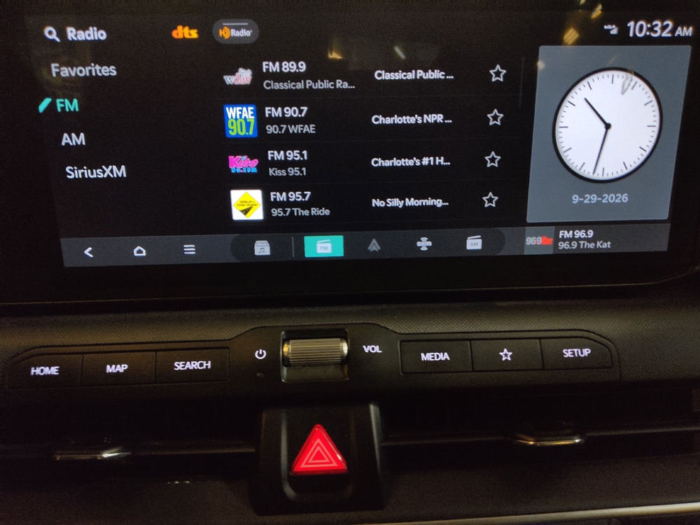 2025 Kia K4 LX - Photo 19