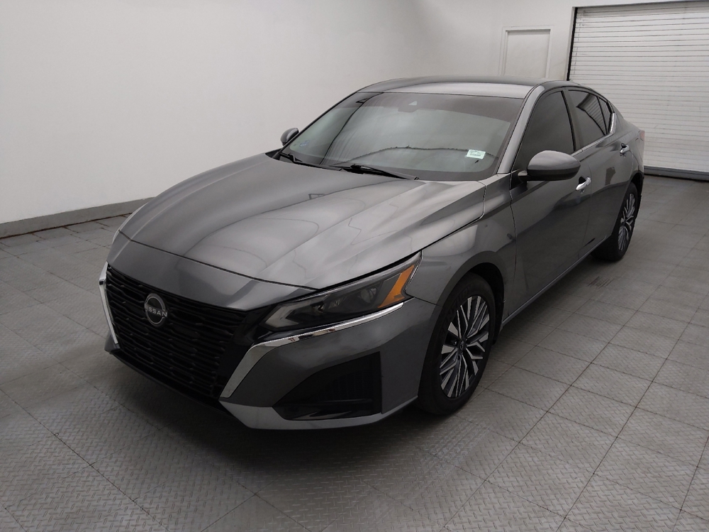 2023 Nissan Altima SV