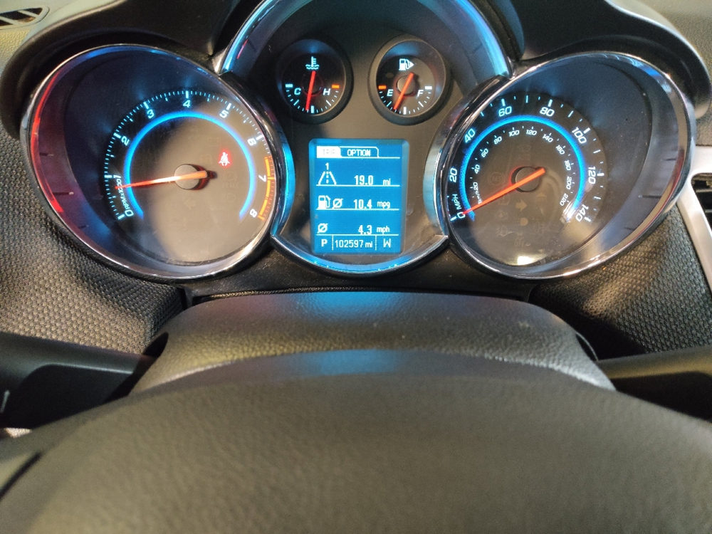 2015 Chevrolet Cruze 2LT - Photo 18