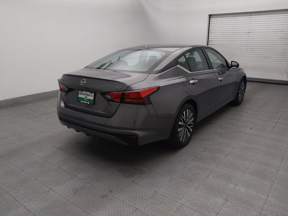 2024 Nissan Altima SV - Photo 7