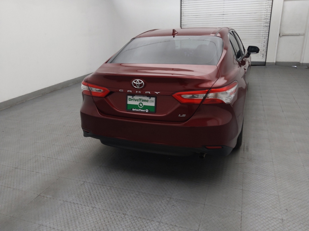 2020 Toyota Camry LE - Photo 6