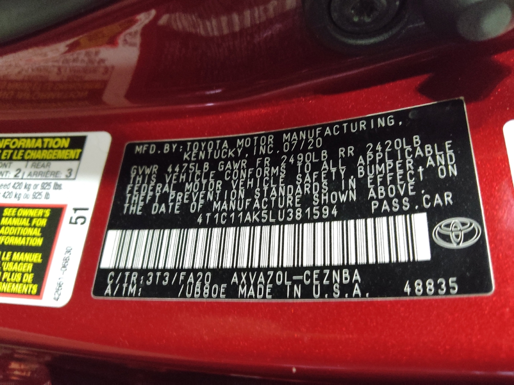 2020 Toyota Camry LE - Photo 26