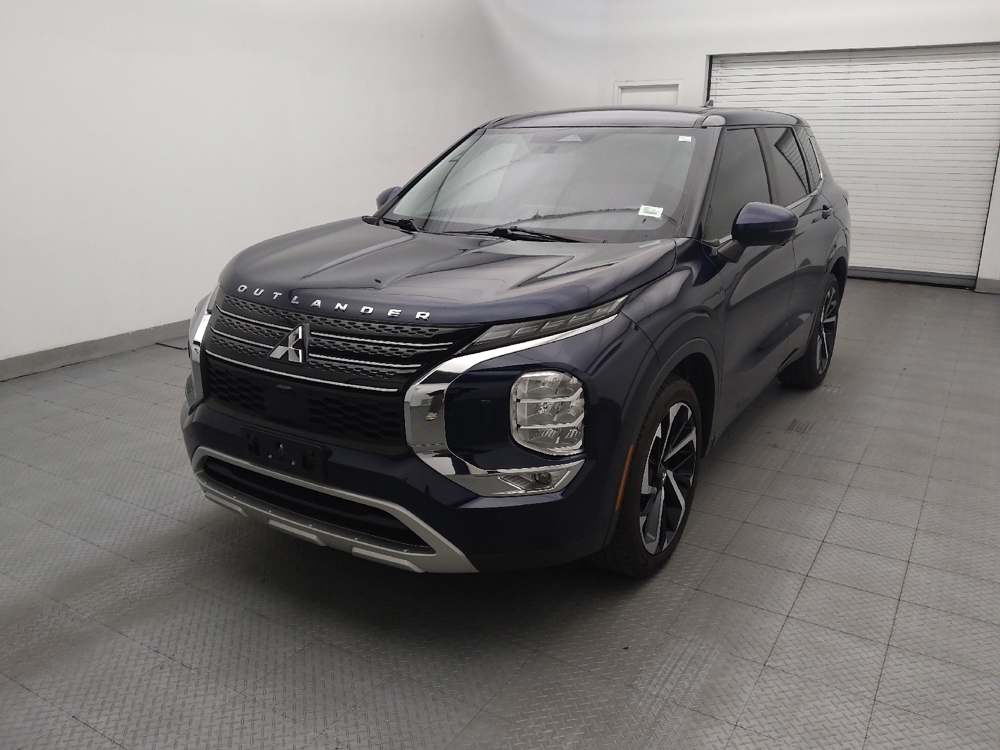 2022 Mitsubishi Outlander SE