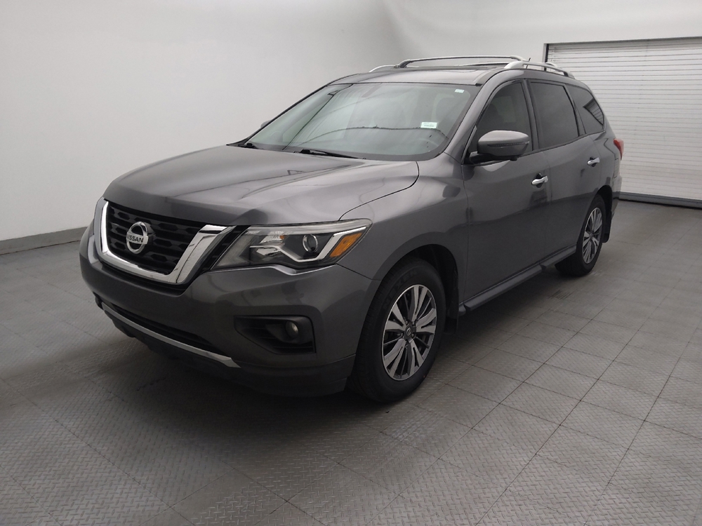 2017 Nissan Pathfinder SL