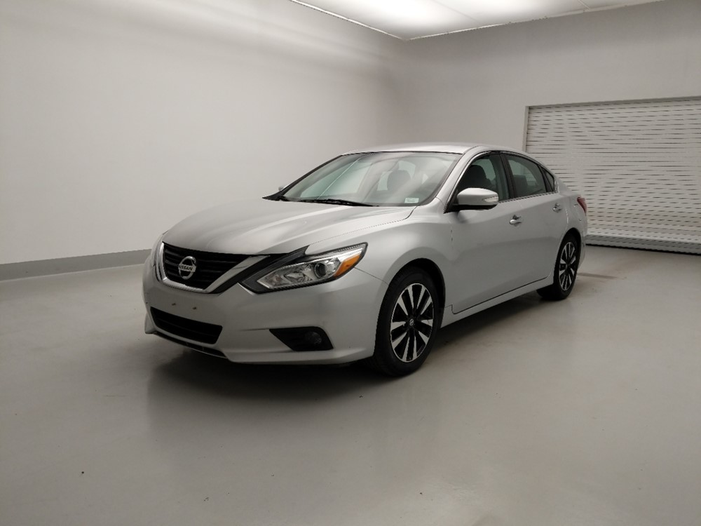Used 2018 Nissan Altima Driver Front Bumper