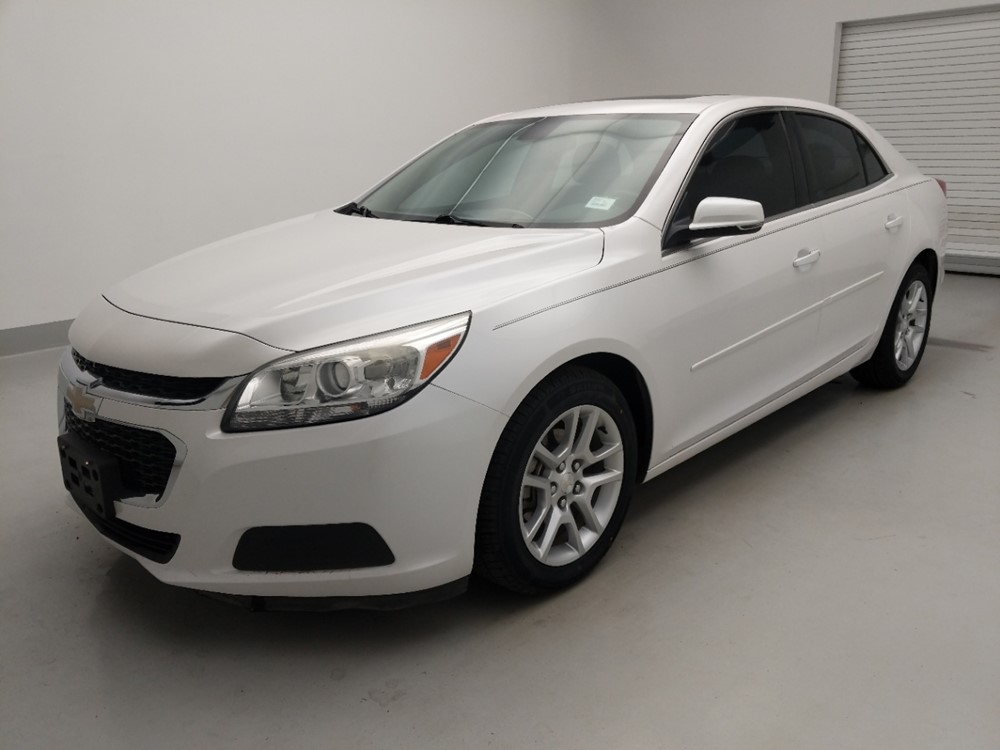 Used 2015 Chevrolet Malibu Driver Front Bumper