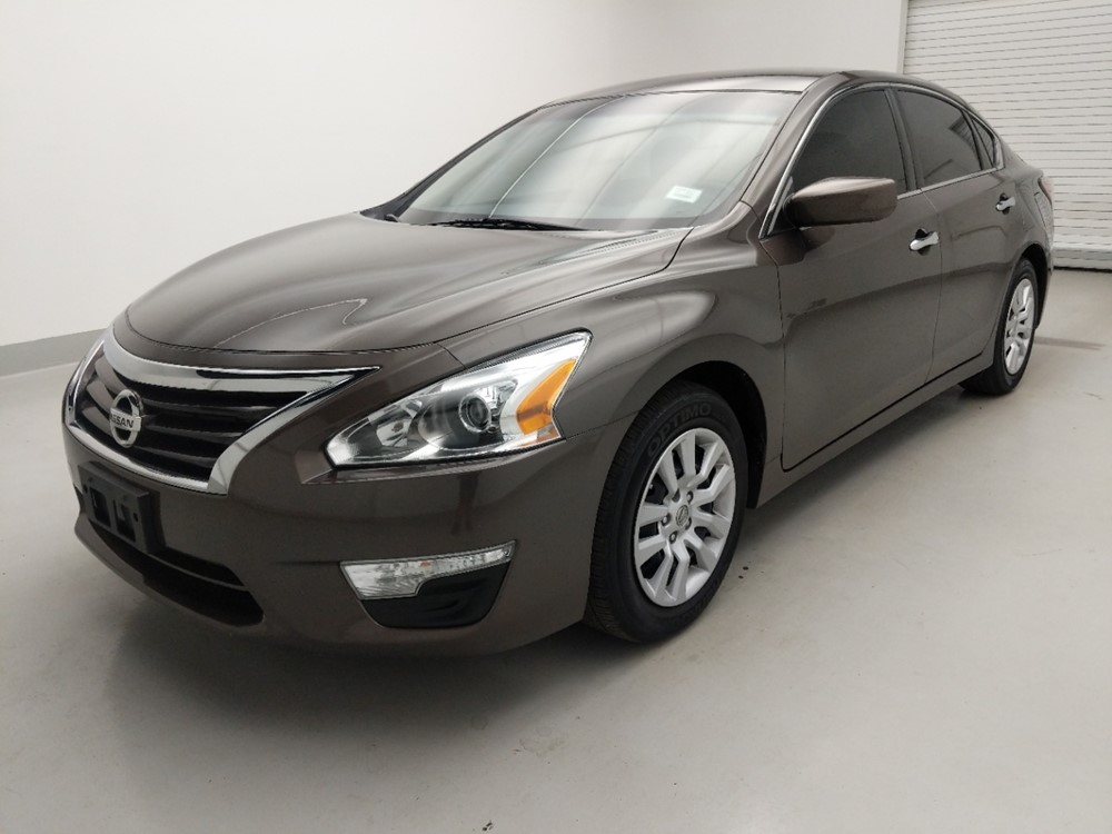 Used 2015 Nissan Altima Driver Front Bumper