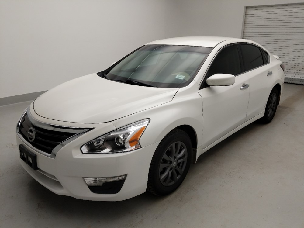 Used 2015 Nissan Altima Driver Front Bumper