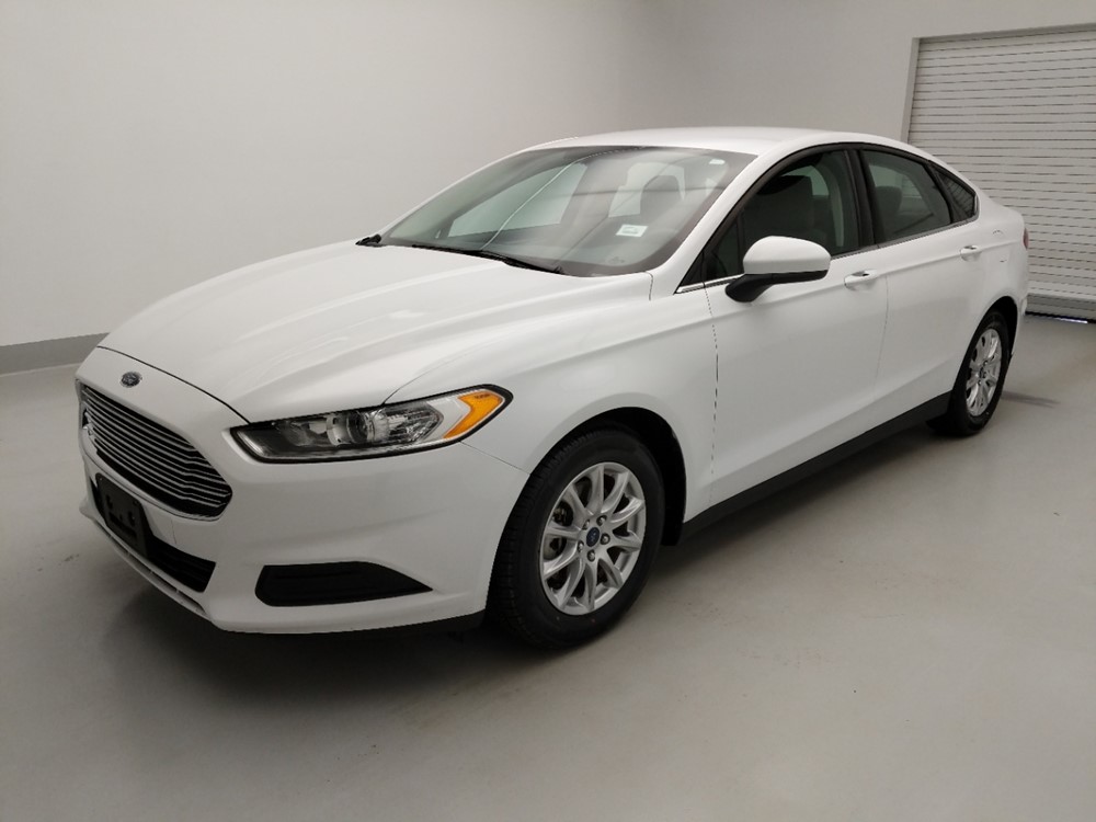 Used 2016 Ford Fusion Driver Front Bumper