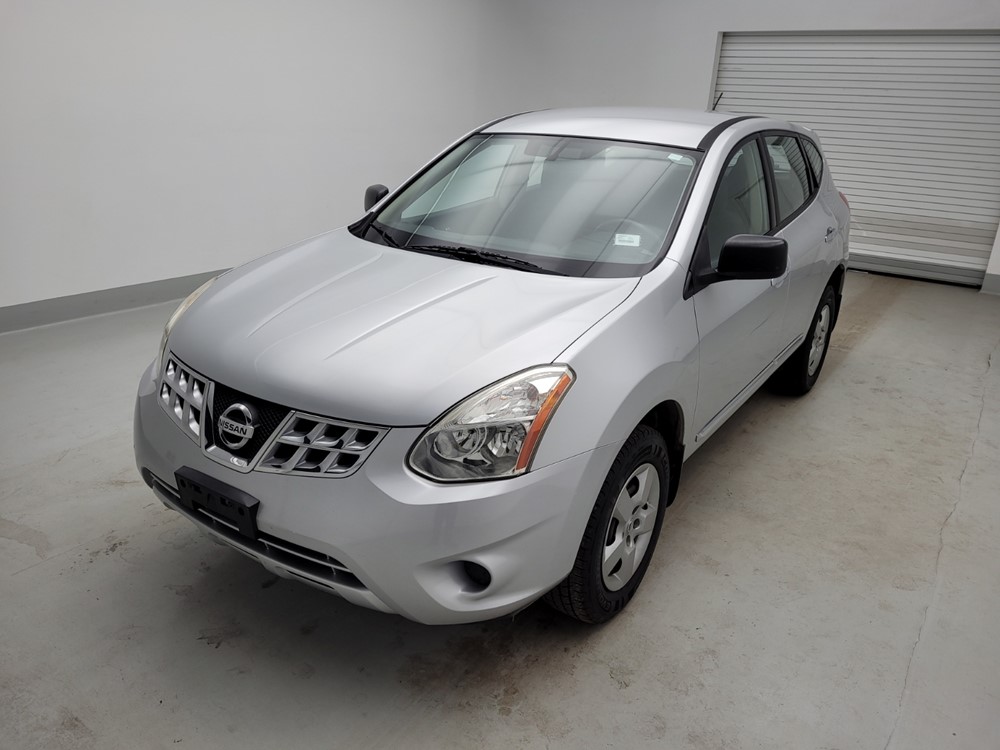 Used 2013 Nissan Rogue Driver Front Bumper