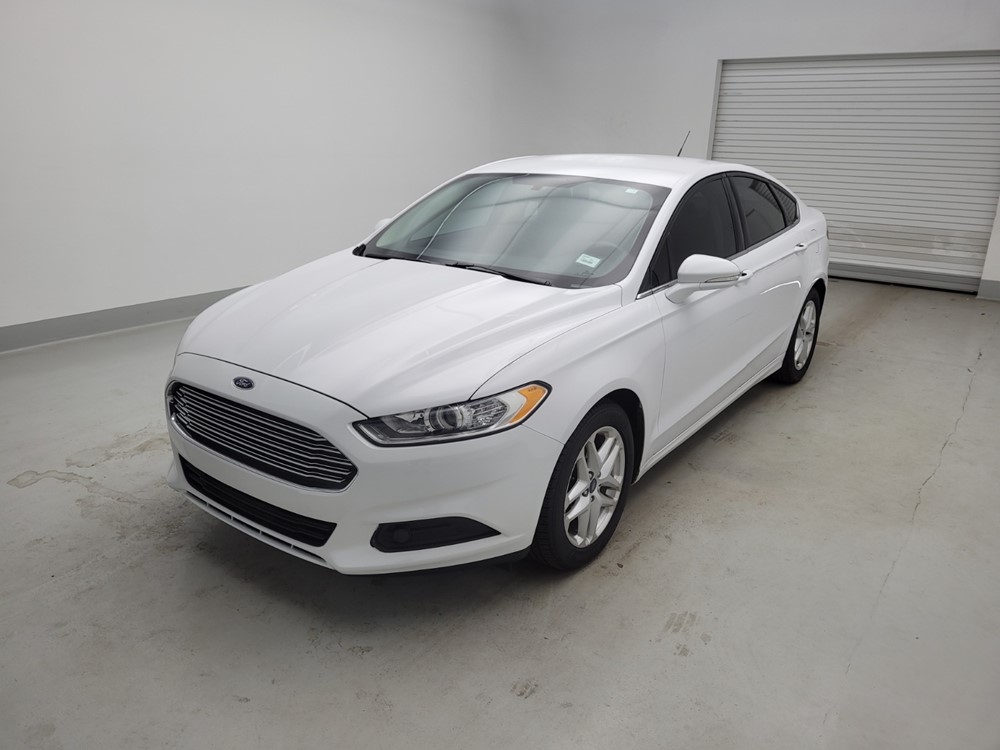 Used 2016 Ford Fusion Driver Front Bumper