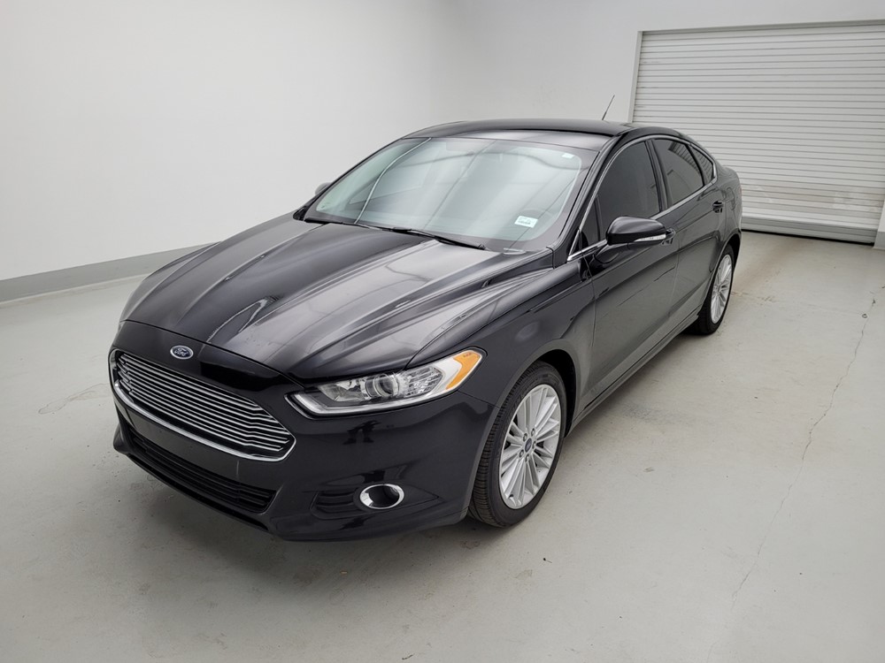 Used 2016 Ford Fusion Driver Front Bumper
