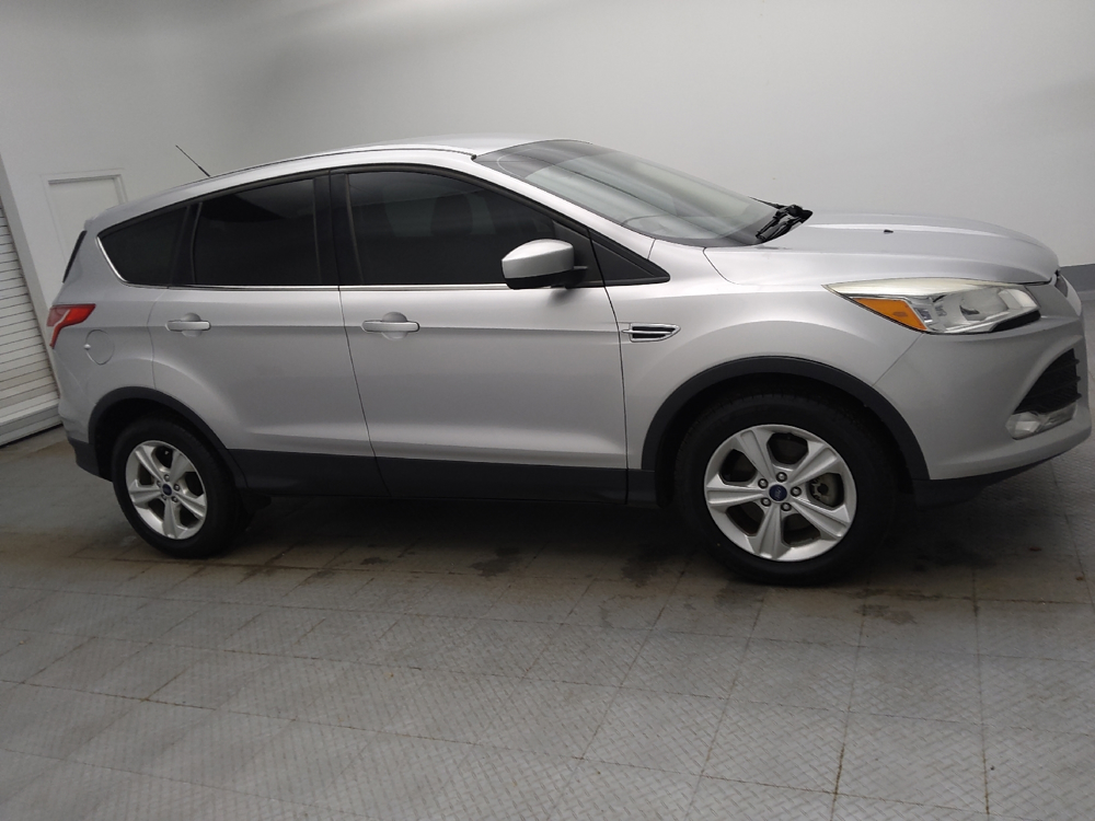 Image 9 of 2016 Ford Escape SE