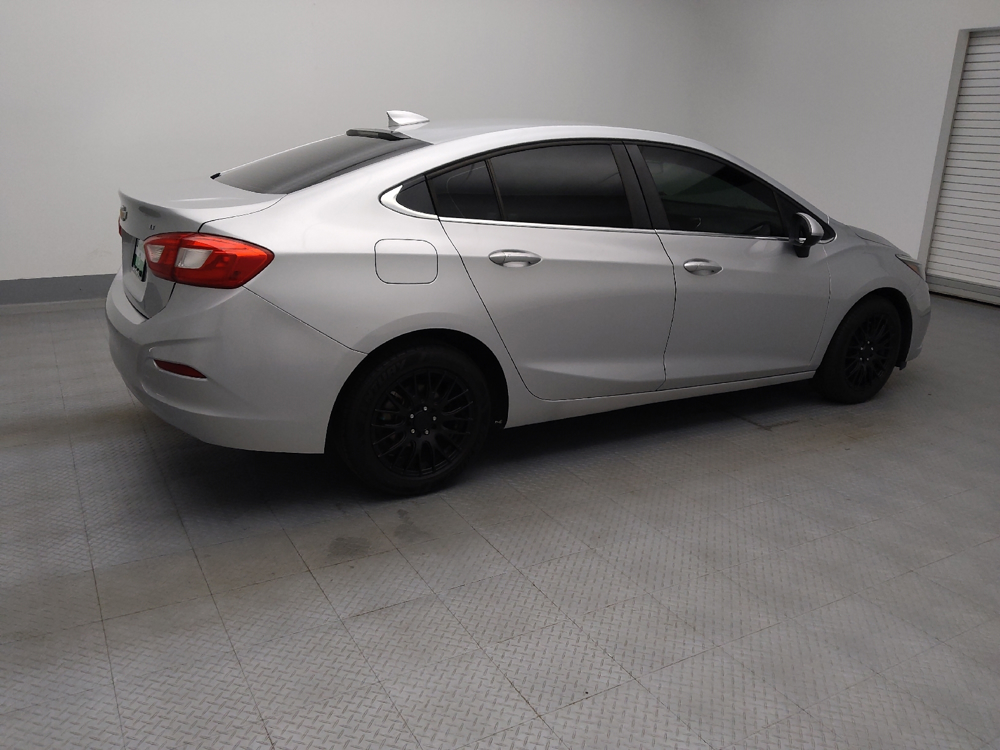 Image 8 of 2017 Chevrolet Cruze LT