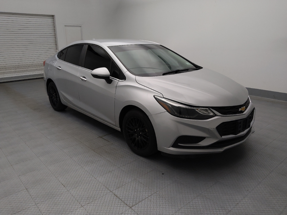 Image 10 of 2017 Chevrolet Cruze LT