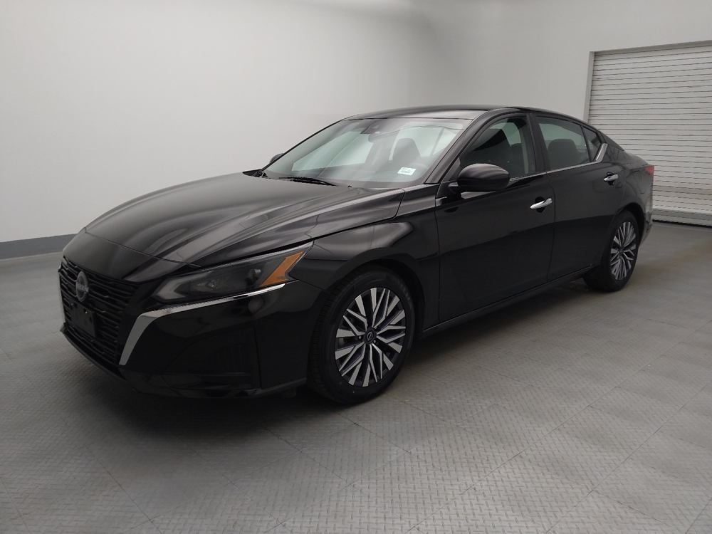 2023 Nissan Altima SV