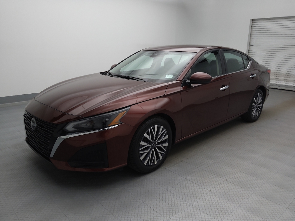 2023 Nissan Altima SV