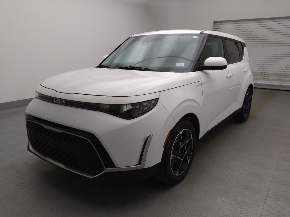 2024 Kia Soul EX's photo